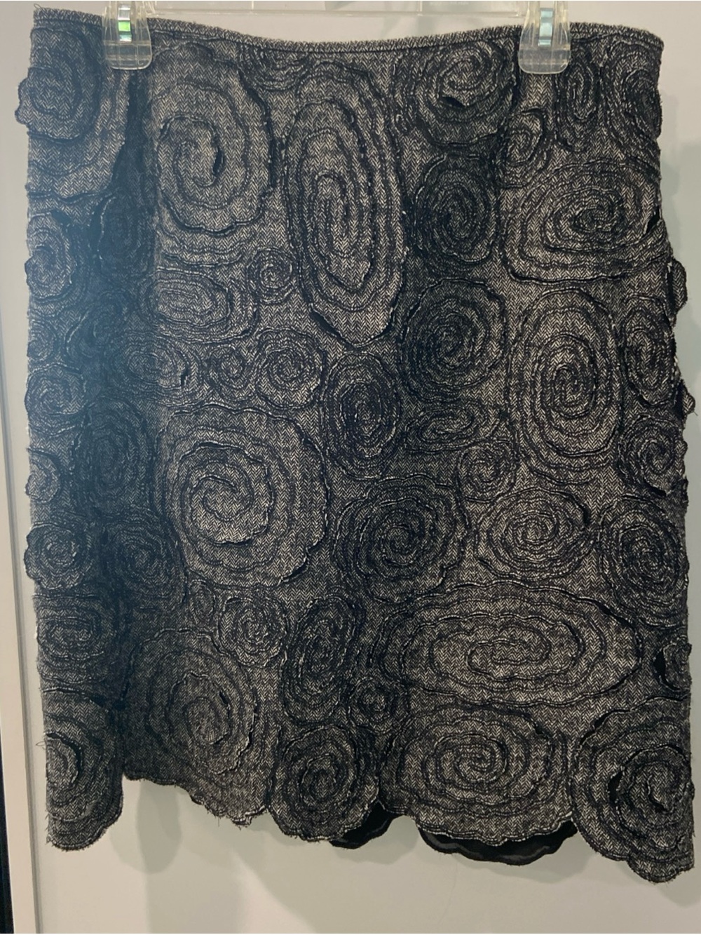 Per Se Black and Gray Knitted Collar Detail Top